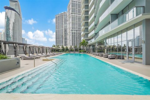 Condo in Miami, Florida, 1 bedroom  № 2263351 - photo 30