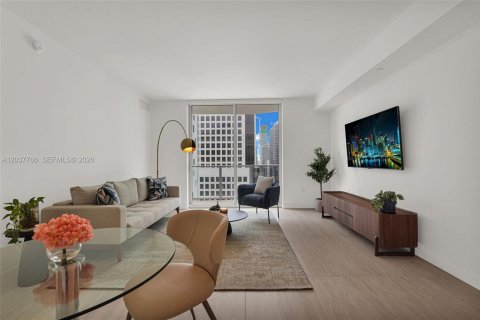 Condo in Miami, Florida, 1 bedroom  № 2263351 - photo 4