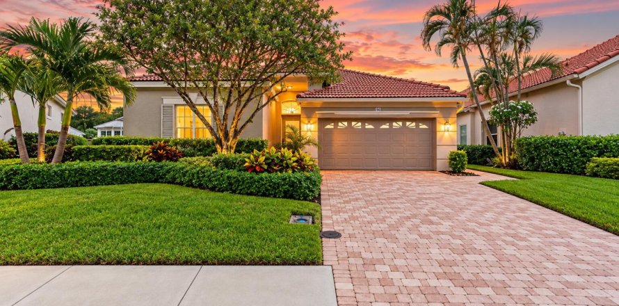 Villa ou maison à Palm Beach Gardens, Floride 3 chambres, 187.85 m2 № 2410723