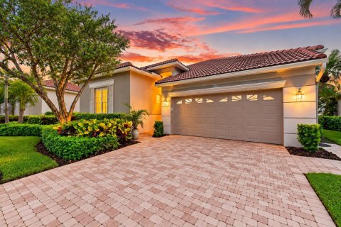 Villa ou maison à vendre à Palm Beach Gardens, Floride: 3 chambres, 187.85 m2 № 2410723 - photo 3