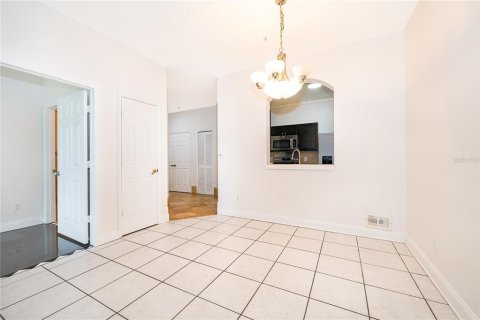 Condominio en alquiler en Orlando, Florida, 3 dormitorios, 112.04 m2 № 2213847 - foto 9