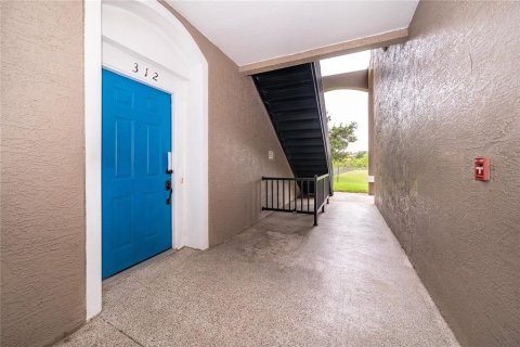 Condominio en alquiler en Orlando, Florida, 3 dormitorios, 112.04 m2 № 2213847 - foto 3