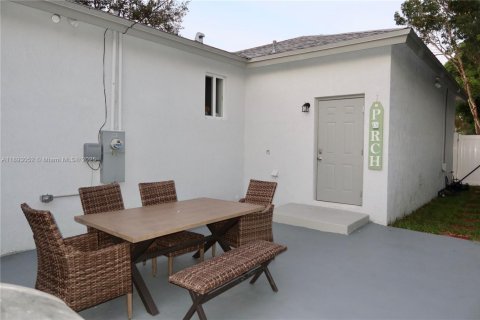 Villa ou maison à vendre à Fort Lauderdale, Floride: 3 chambres, 132.01 m2 № 1945119 - photo 27