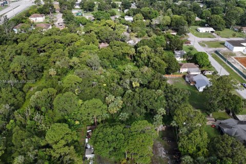 Land in St. Lucie, Florida № 2055008 - photo 12