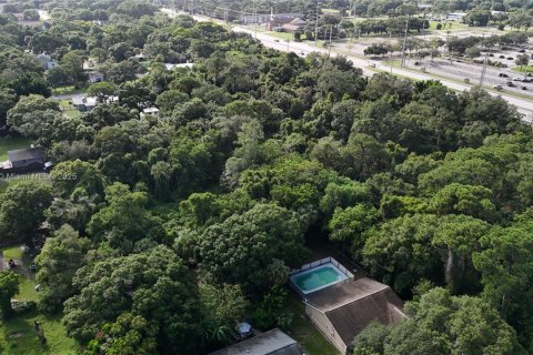 Land in St. Lucie, Florida № 2055008 - photo 4