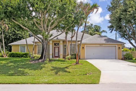 Casa en Port St. Lucie, Florida 4 dormitorios, 209.59 m2 № 2190203