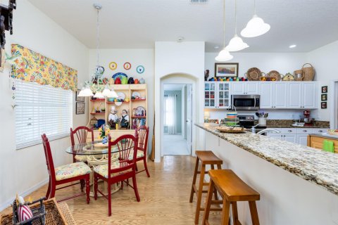 Villa ou maison à vendre à Port St. Lucie, Floride: 4 chambres, 209.59 m2 № 2190203 - photo 14
