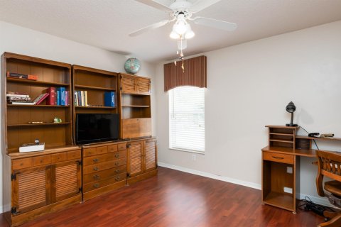 Villa ou maison à vendre à Port St. Lucie, Floride: 4 chambres, 209.59 m2 № 2190203 - photo 21