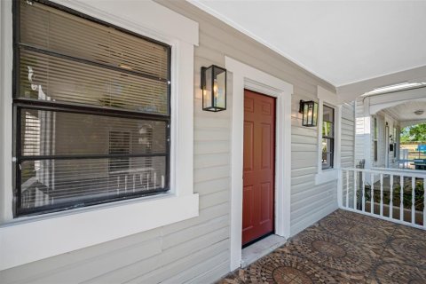 Villa ou maison à vendre à Tampa, Floride: 3 chambres, 83.8 m2 № 2355658 - photo 15