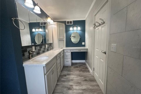 Casa en venta en Lake City, Florida, 3 dormitorios, 194.72 m2 № 1687610 - foto 14