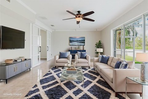 Casa en venta en Trinity, Florida, 4 dormitorios, 295.34 m2 № 1911260 - foto 12