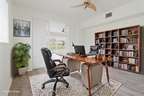 Casa en venta en Trinity, Florida, 4 dormitorios, 295.34 m2 № 1911260 - foto 17