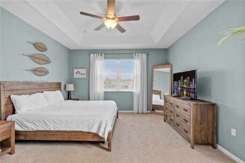 Купить виллу или дом в Хомстед, Флорида 4 спальни, 224.82м2, № 2006661 - фото 24