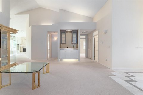 Casa en venta en Lake Mary, Florida, 4 dormitorios, 290.41 m2 № 1852825 - foto 9