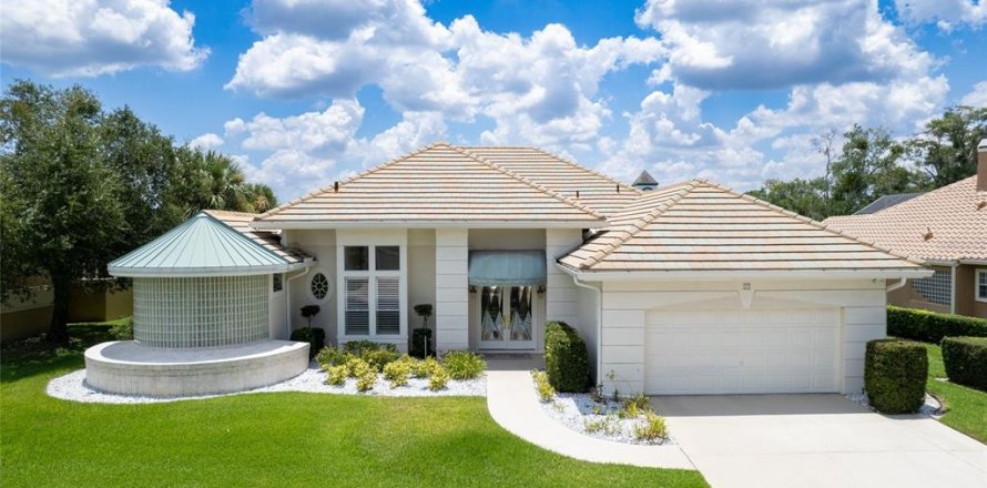 Casa en Lake Mary, Florida 4 dormitorios, 290.41 m2 № 1852825