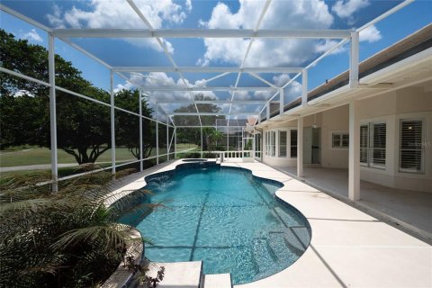 Casa en venta en Lake Mary, Florida, 4 dormitorios, 290.41 m2 № 1852825 - foto 25