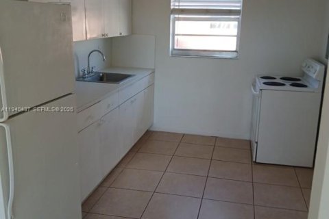 Copropriété à louer à Miami, Floride: 2 chambres, 60.39 m2 № 1997685 - photo 4