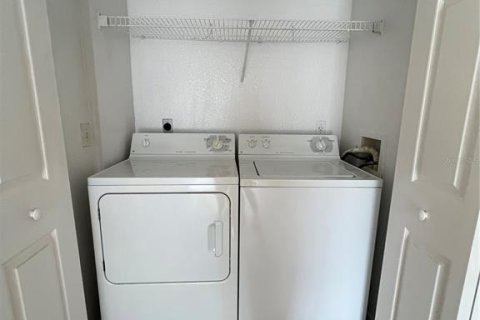 Condo in Orlando, Florida, 1 bedroom № 1725071 - photo 12