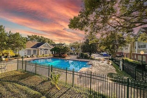 Condo in Orlando, Florida, 1 bedroom № 1725071 - photo 20