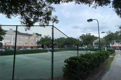 Condo in Orlando, Florida, 1 bedroom № 1725071 - photo 14