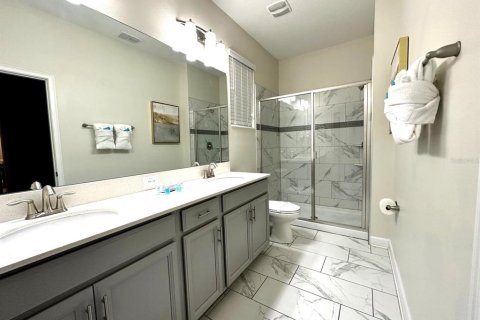 Villa ou maison à louer à Davenport, Floride: 5 chambres, 286.23 m2 № 2218505 - photo 14