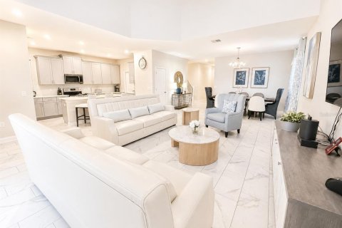 Villa ou maison à louer à Davenport, Floride: 5 chambres, 286.23 m2 № 2218505 - photo 12