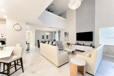 Villa ou maison à louer à Davenport, Floride: 5 chambres, 286.23 m2 № 2218505 - photo 3