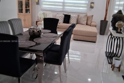 Купить виллу или дом в Джэксонвилл, Флорида 3 спальни, № 2057099 - фото 8