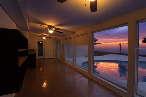 House in Winter Park, Florida 4 bedrooms, 194.35 sq.m. № 2203685 - photo 8