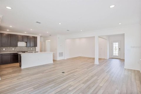House in Edgewater, Florida 3 bedrooms, 174.28 sq.m. № 2219300 - photo 19
