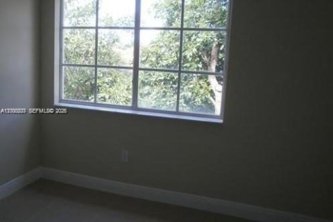 Copropriété à louer à Miramar, Floride: 2 chambres, 78.97 m2 № 2065014 - photo 16