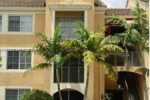 Copropriété à louer à Miramar, Floride: 2 chambres, 78.97 m2 № 2065014 - photo 2