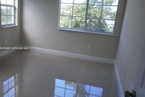 Copropriété à louer à Miramar, Floride: 2 chambres, 78.97 m2 № 2065014 - photo 15