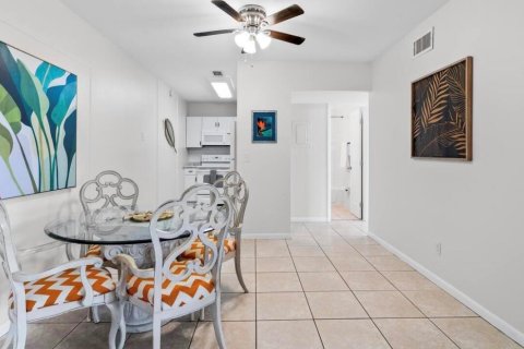 Copropriété à louer à Stuart, Floride: 2 chambres, 72.28 m2 № 2439270 - photo 25
