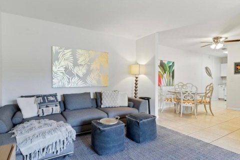 Copropriété à louer à Stuart, Floride: 2 chambres, 72.28 m2 № 2439270 - photo 5