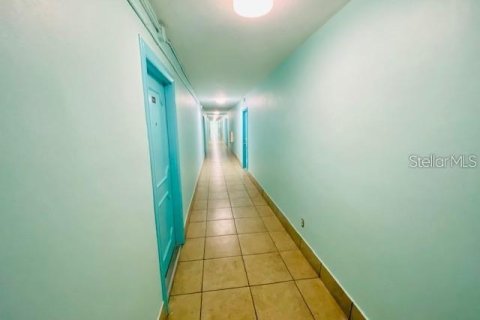 Condo in Cape Canaveral, Florida, 1 bedroom  № 1831262 - photo 3
