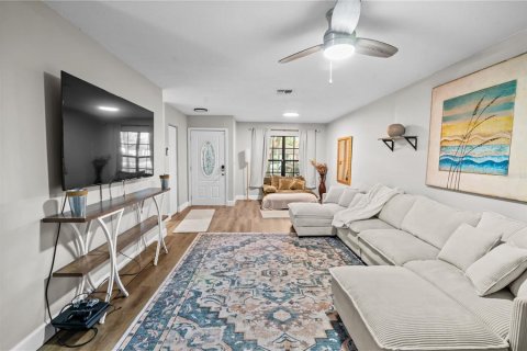 Villa ou maison à vendre à Oldsmar, Floride: 2 chambres, 112.88 m2 № 2148186 - photo 2