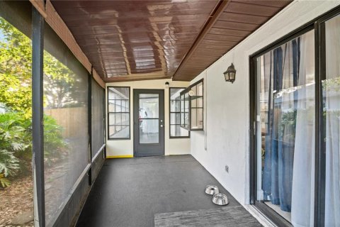 Villa ou maison à vendre à Oldsmar, Floride: 2 chambres, 112.88 m2 № 2148186 - photo 17