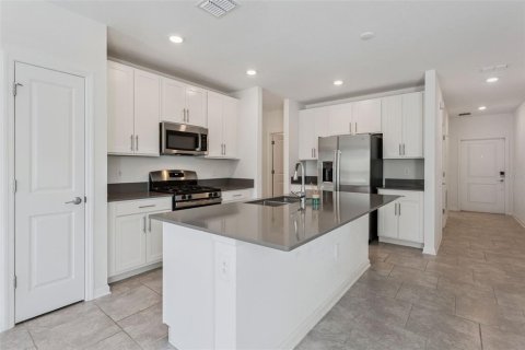 House in Leesburg, Florida 3 bedrooms, 133.04 sq.m. № 2208282 - photo 13