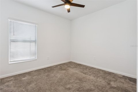 House in Leesburg, Florida 3 bedrooms, 133.04 sq.m. № 2208282 - photo 20