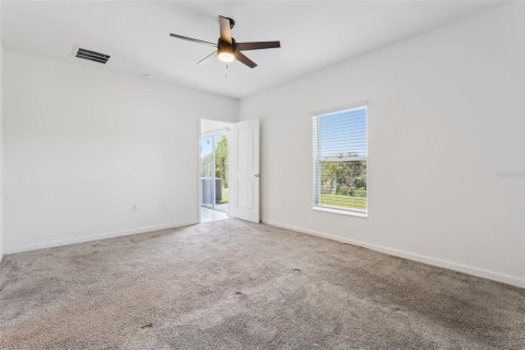 House in Leesburg, Florida 3 bedrooms, 133.04 sq.m. № 2208282 - photo 22