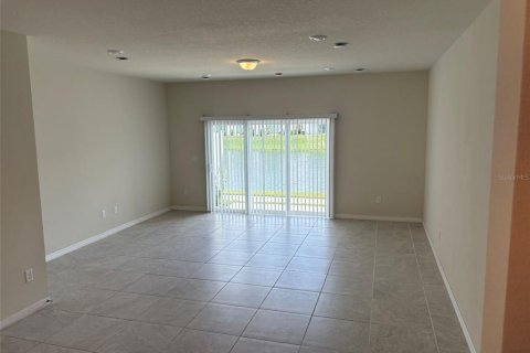 Touwnhouse à louer à Kissimmee, Floride: 3 chambres, 156.08 m2 № 1880722 - photo 9