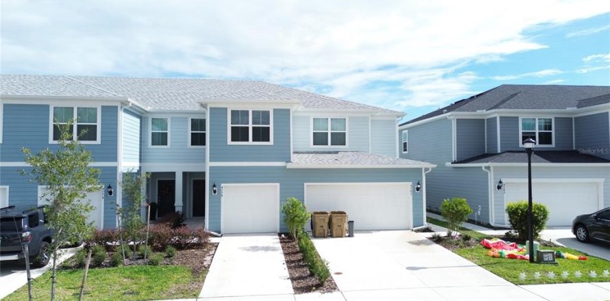 Touwnhouse à Kissimmee, Floride 3 chambres, 156.08 m2 № 1880722