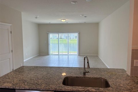 Touwnhouse à louer à Kissimmee, Floride: 3 chambres, 156.08 m2 № 1880722 - photo 8