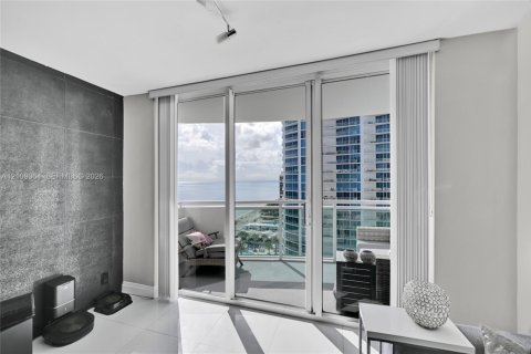 Condominio en venta en Hollywood, Florida, 2 dormitorios, 116.22 m2 № 2422839 - foto 29