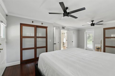 House in Orlando, Florida 3 bedrooms, 138.05 sq.m. № 1797239 - photo 20
