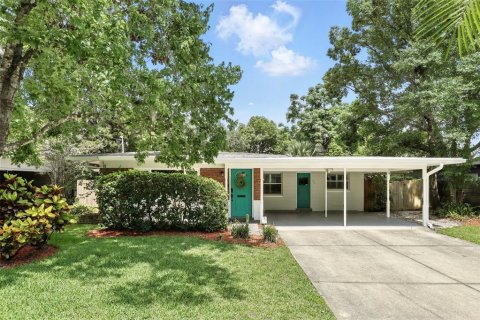 House in Orlando, Florida 3 bedrooms, 138.05 sq.m. № 1797239 - photo 2