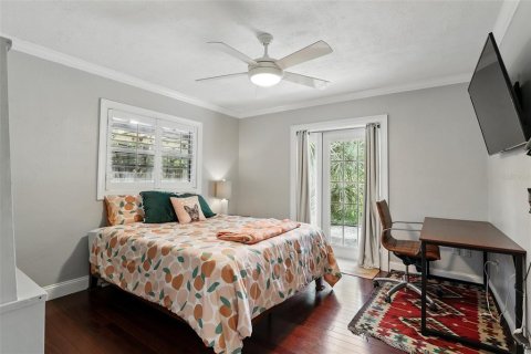 House in Orlando, Florida 3 bedrooms, 138.05 sq.m. № 1797239 - photo 22