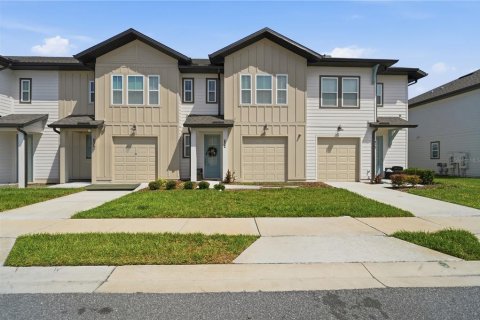 Touwnhouse à Davenport, Floride 3 chambres, 153.57 m2 № 2329626