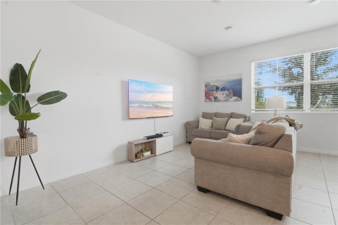 Touwnhouse à vendre à Davenport, Floride: 3 chambres, 153.57 m2 № 2329626 - photo 20